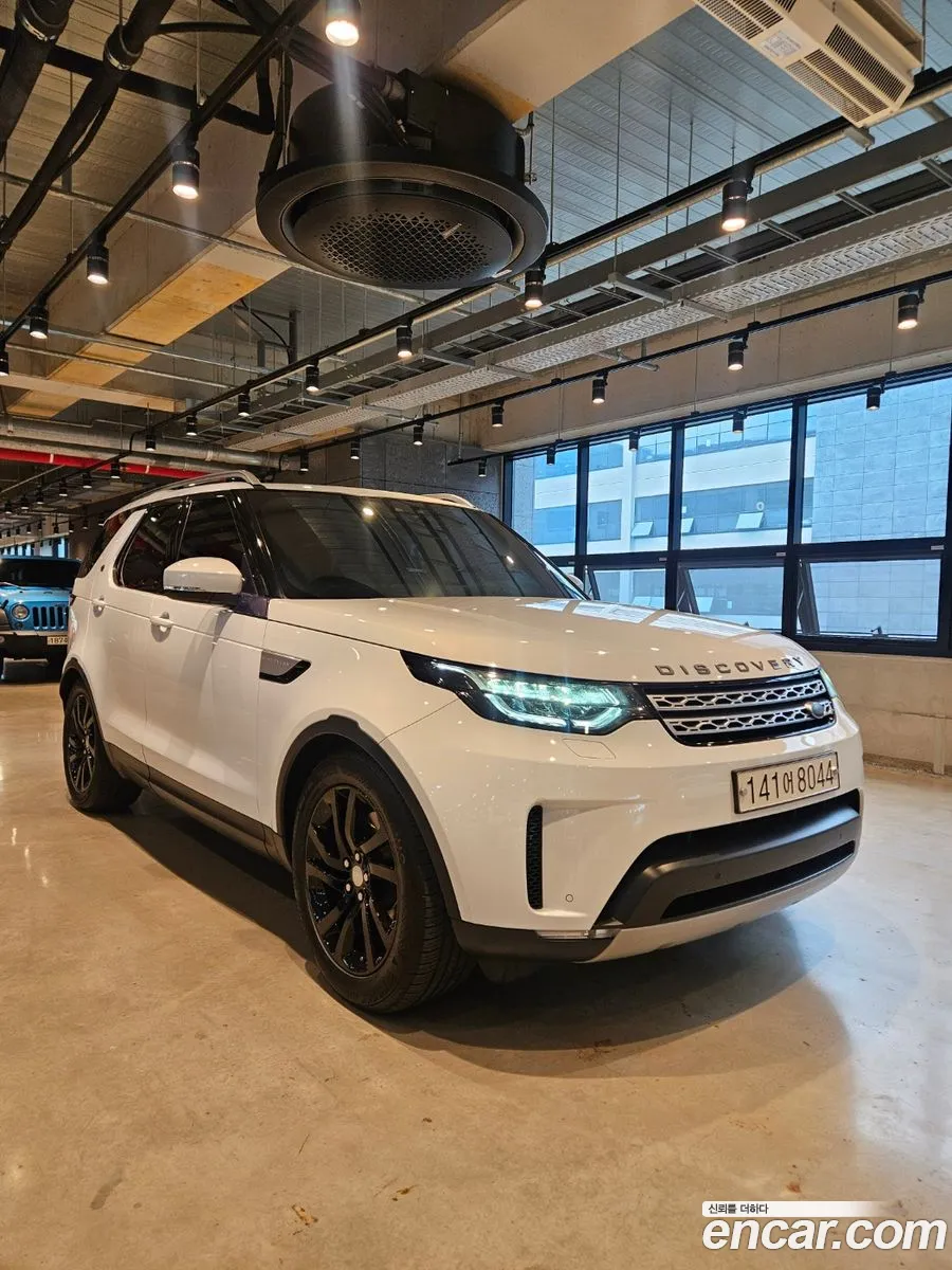 Land Rover Discovery 5 2017 — 10