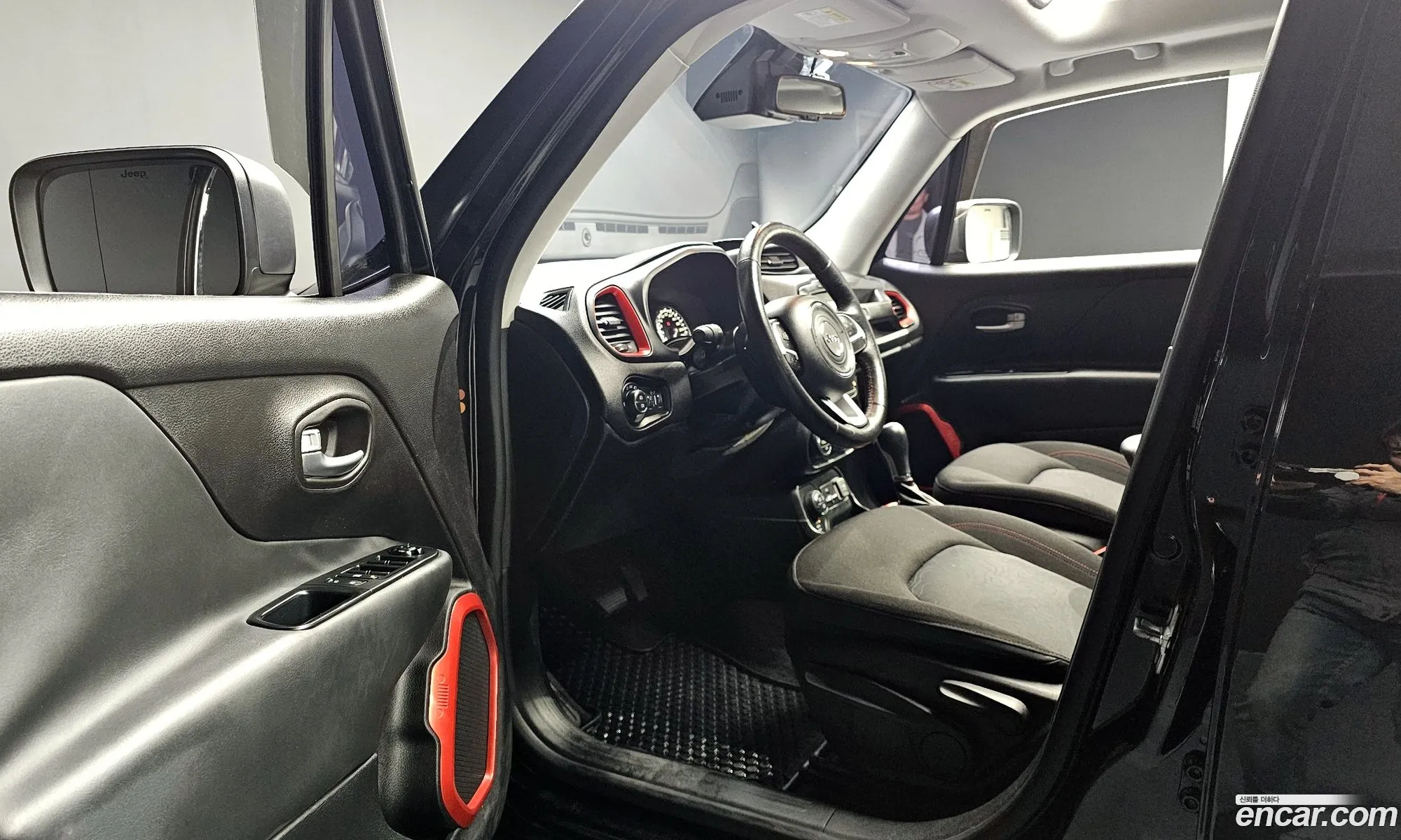 Jeep Renegade 2017 1C4BU0000HPF34008 — 10