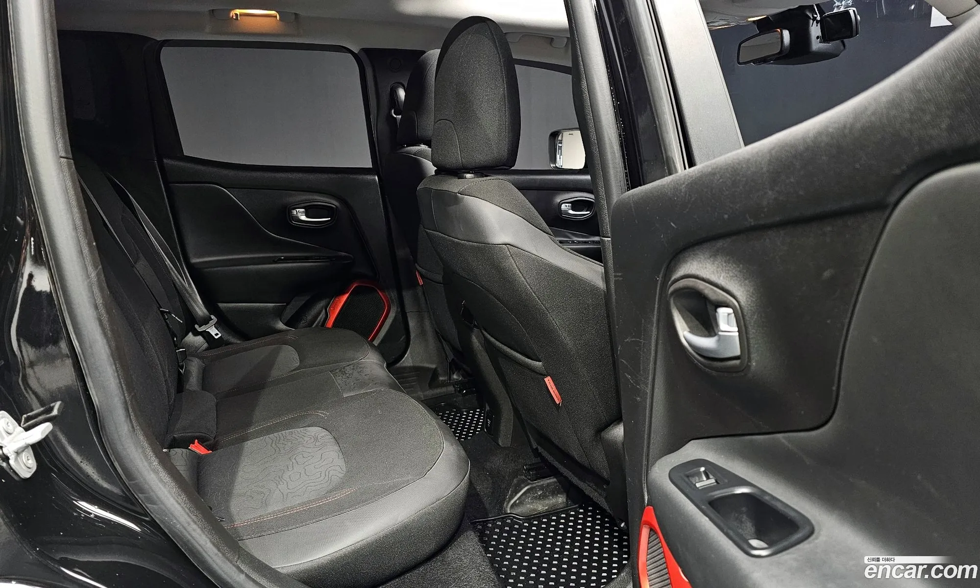Jeep Renegade 2017 1C4BU0000HPF34008 — 7