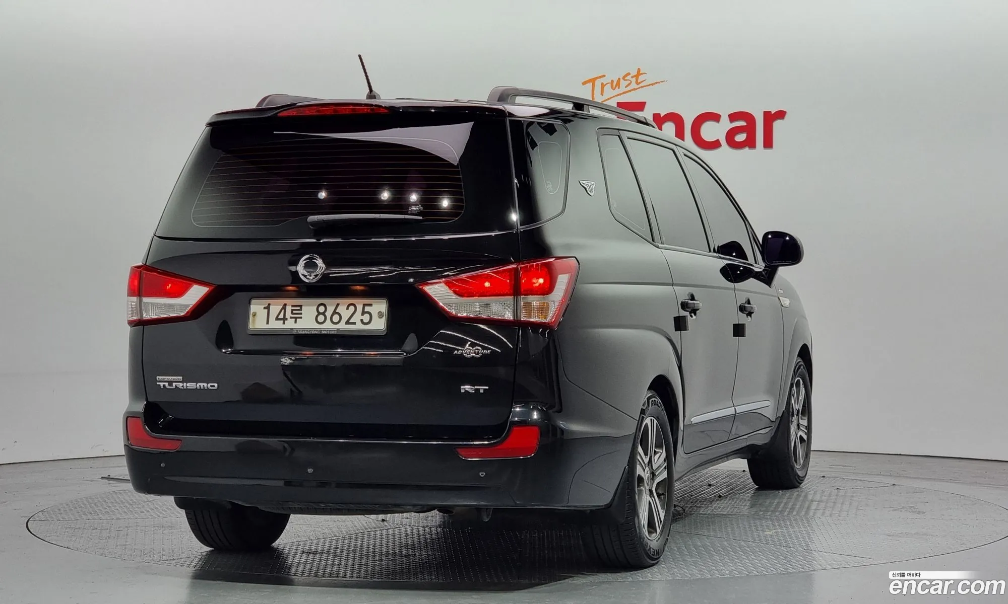 KG Mobility (SsangYong) Korando Turismo 2014 — 19