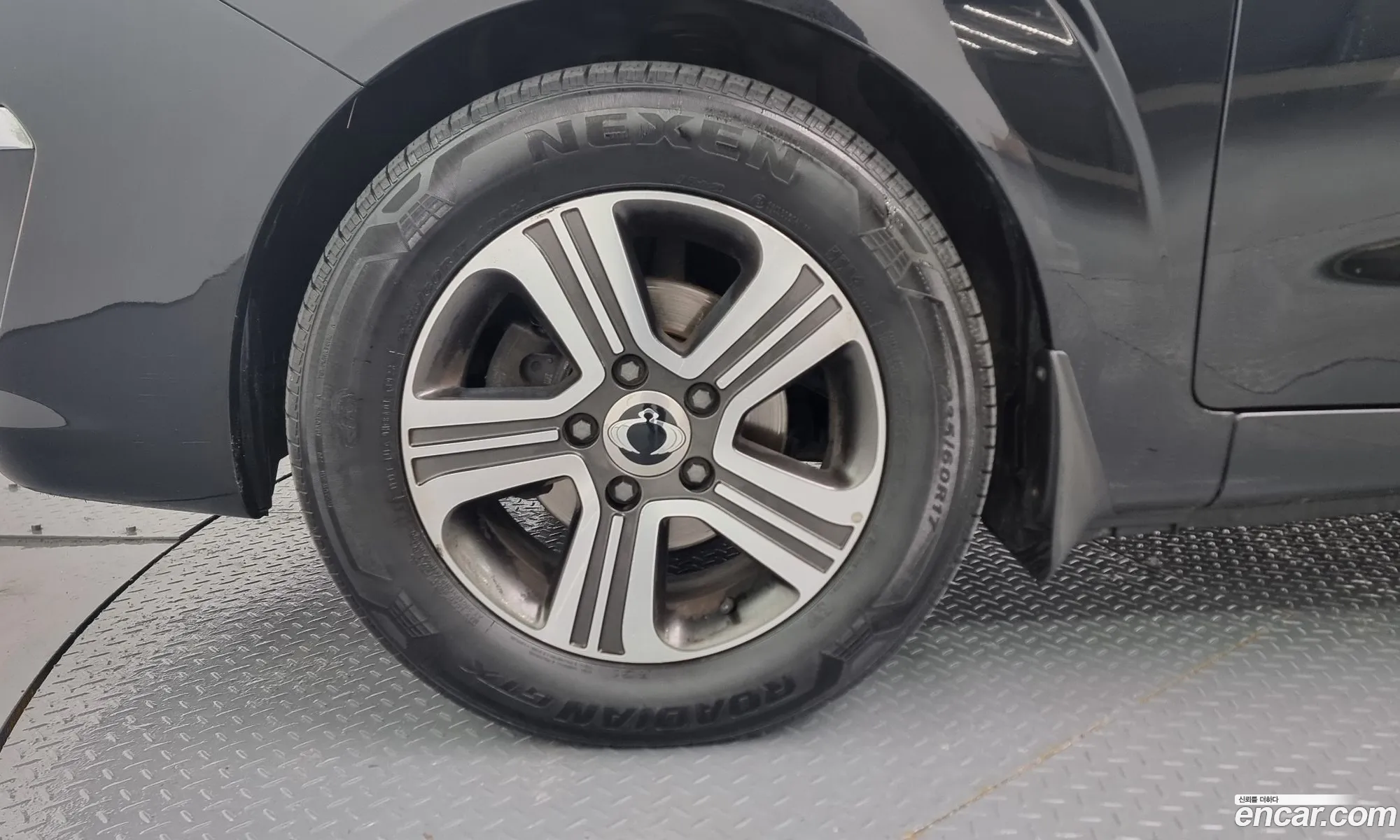KG Mobility (SsangYong) Korando Turismo 2014 — 15