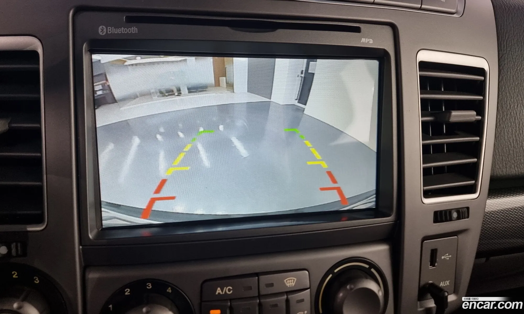 KG Mobility (SsangYong) Korando Turismo 2014 — 9