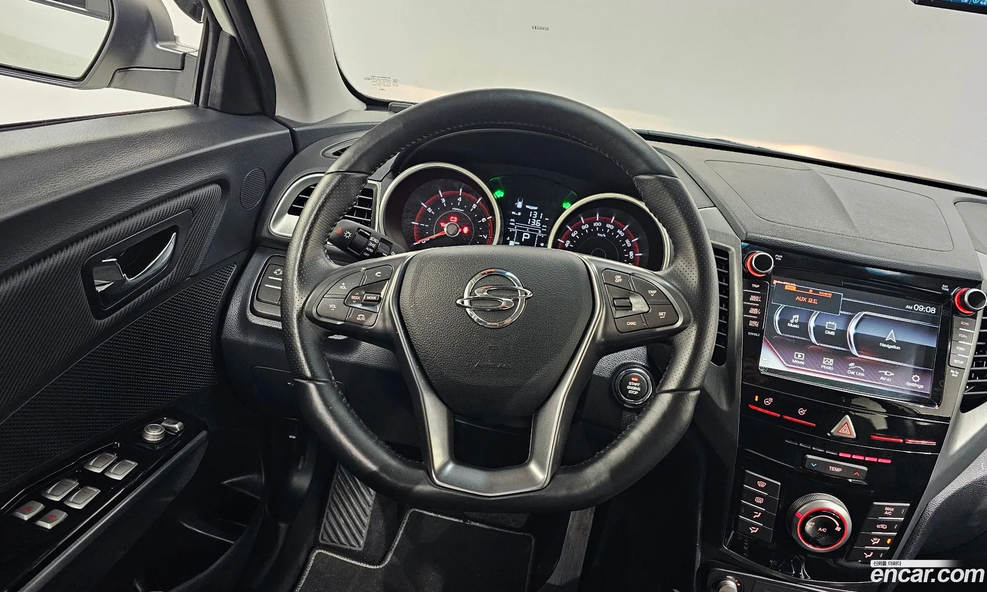 KG Mobility (SsangYong) Tivoli Armour 2017 — 9