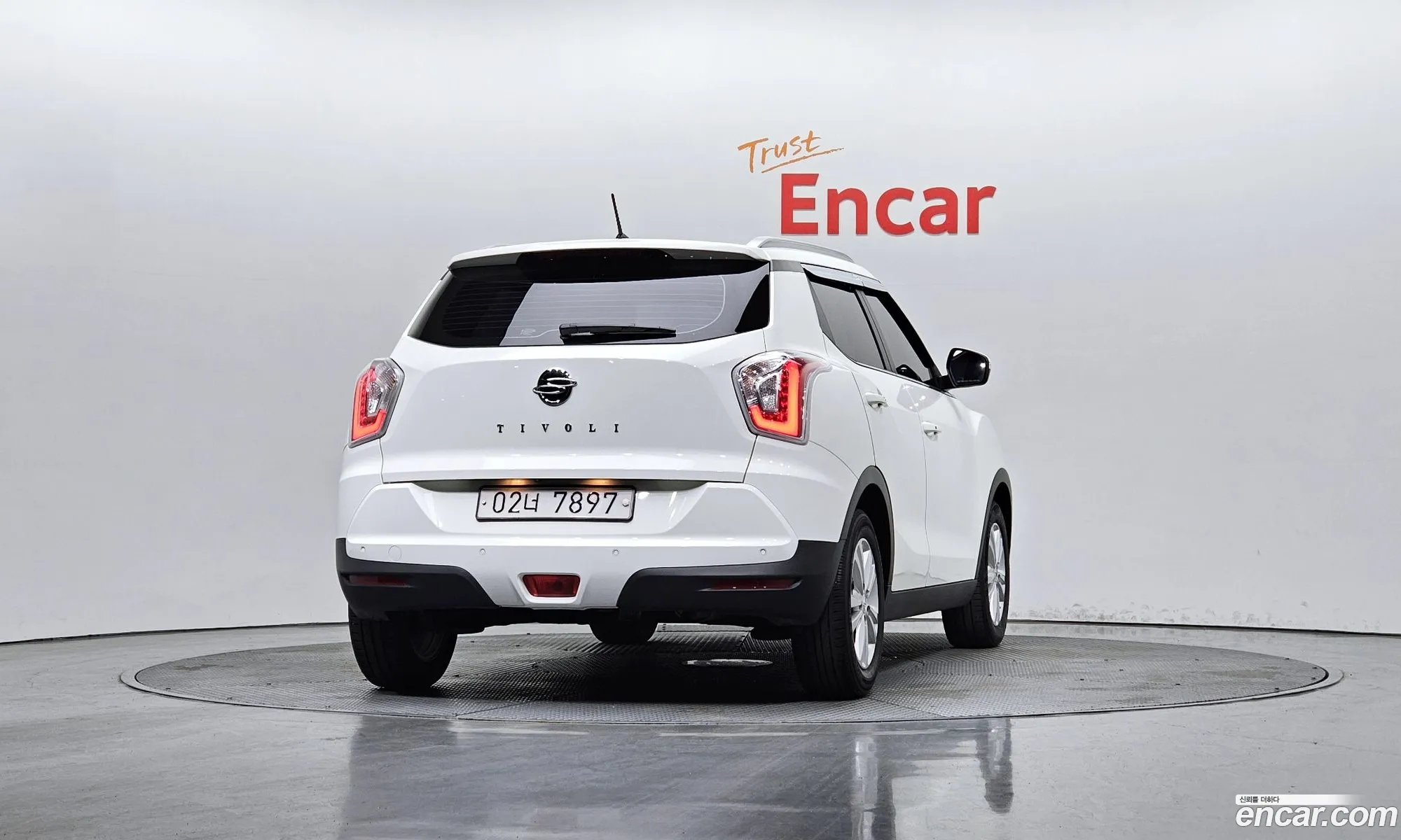 KG Mobility (SsangYong) Tivoli Armour 2017 — 10