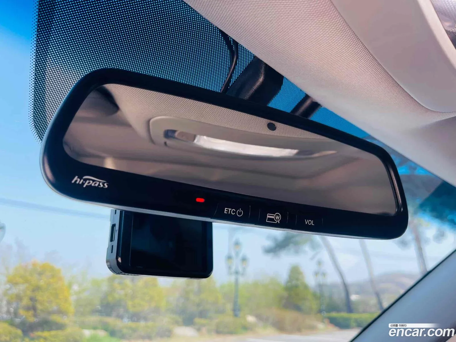 Kia Carnival R 2013 — 2