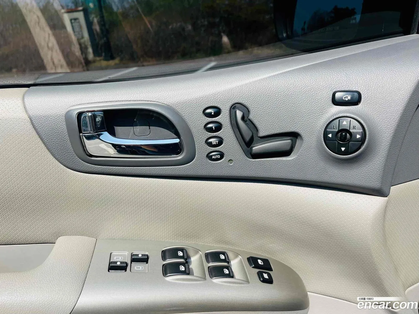 Kia Carnival R 2013 — 15