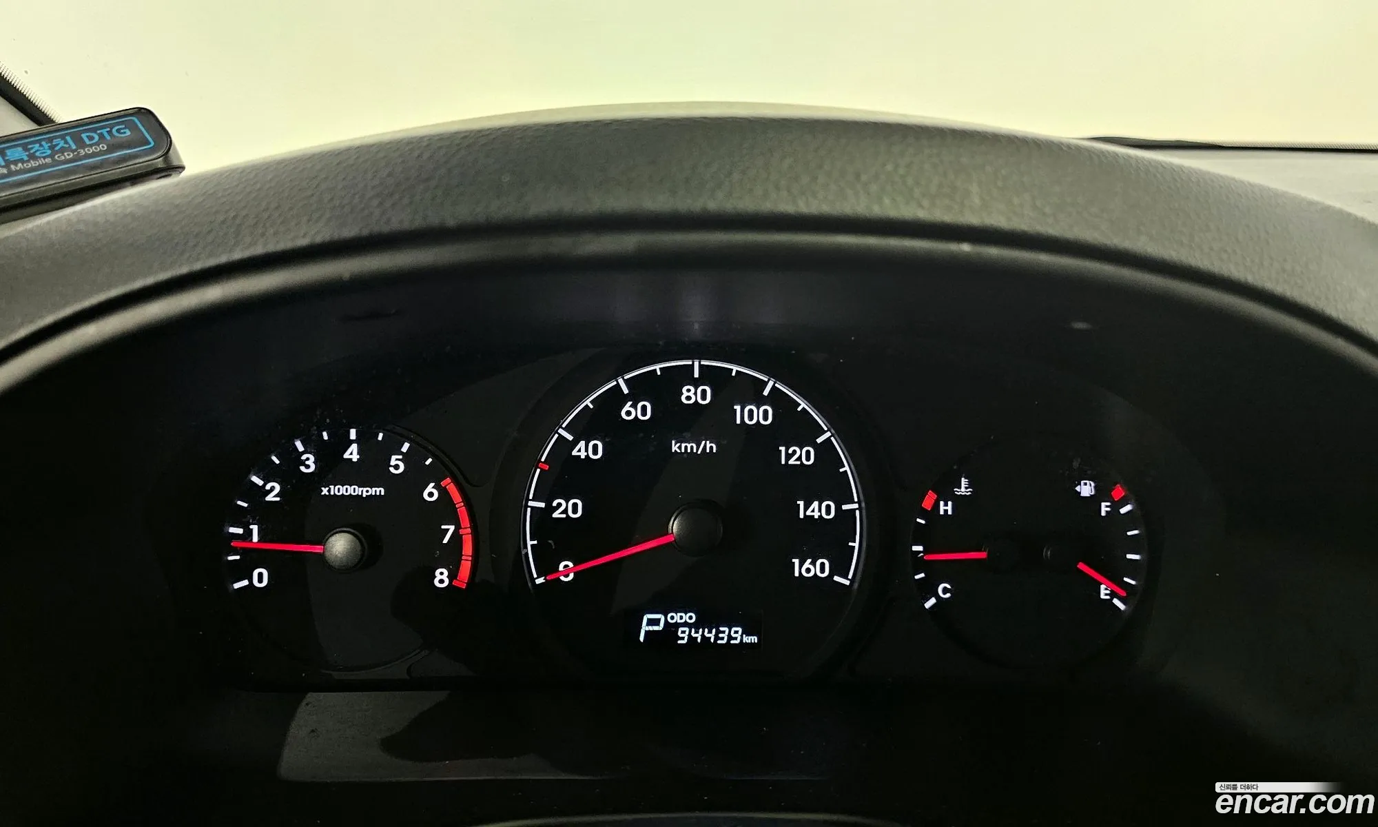 Hyundai Grand Starex 2019 — 17