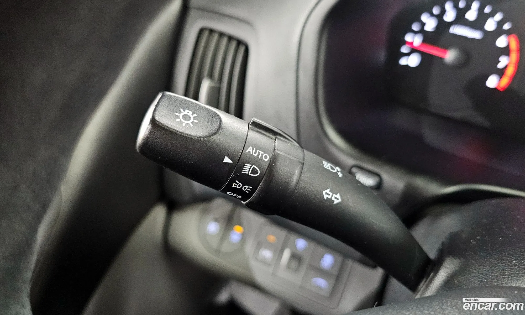 Hyundai Grand Starex 2019 — 10