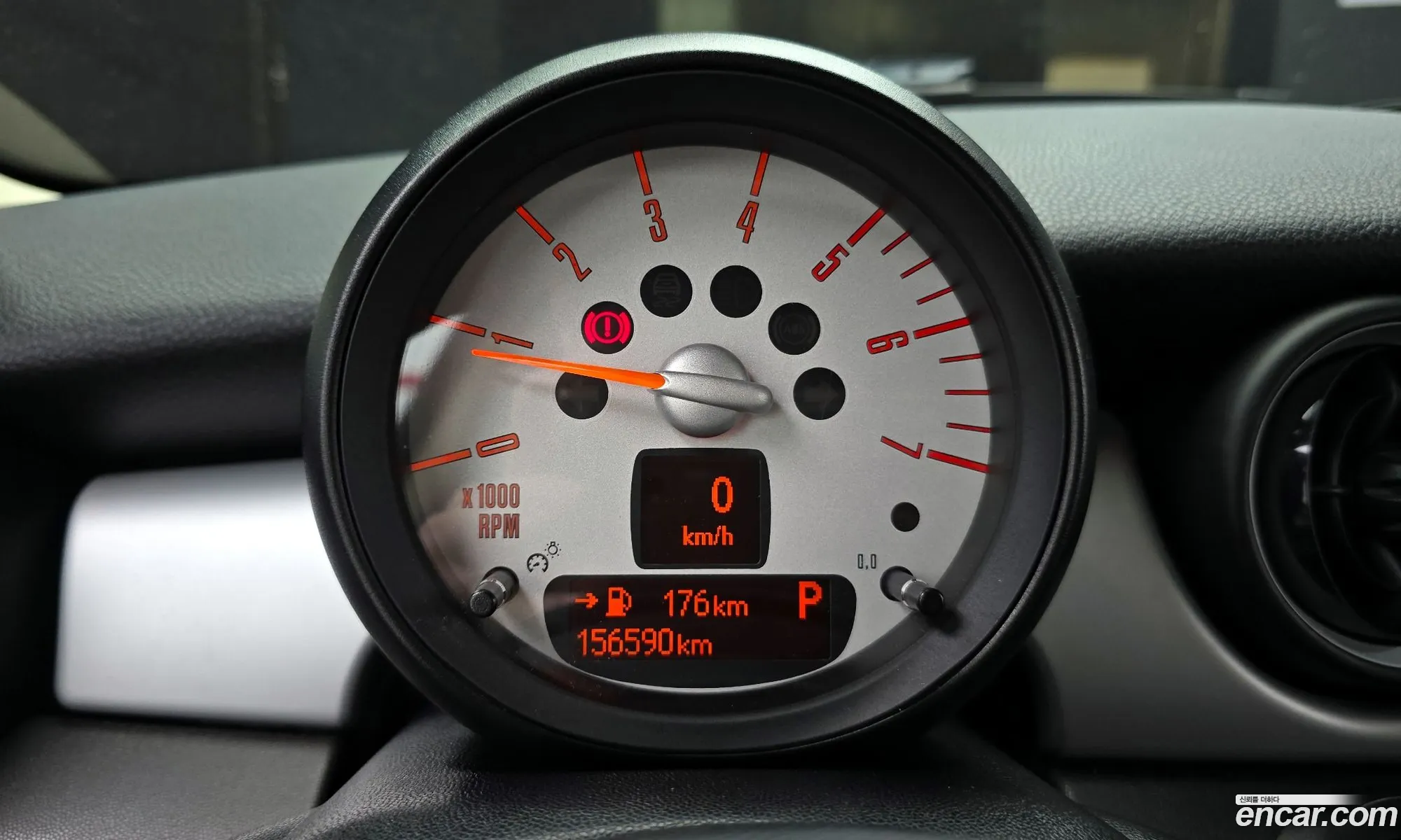 Mini Cooper D 2013 WMWSW5101DT472907 — 10