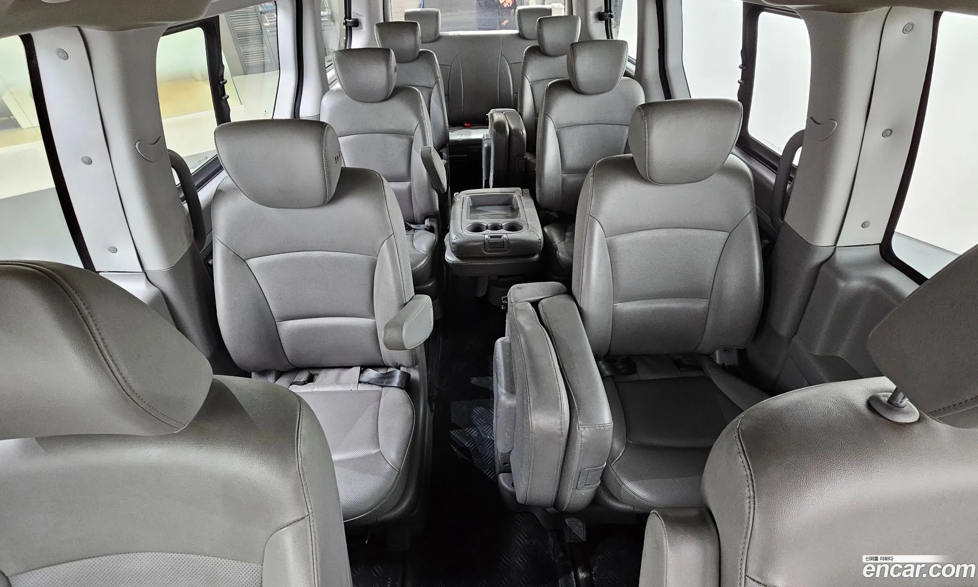 Hyundai Grand Starex 2019 — 3