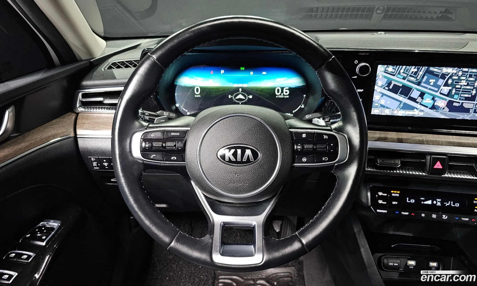 Kia K5 2019 — 8