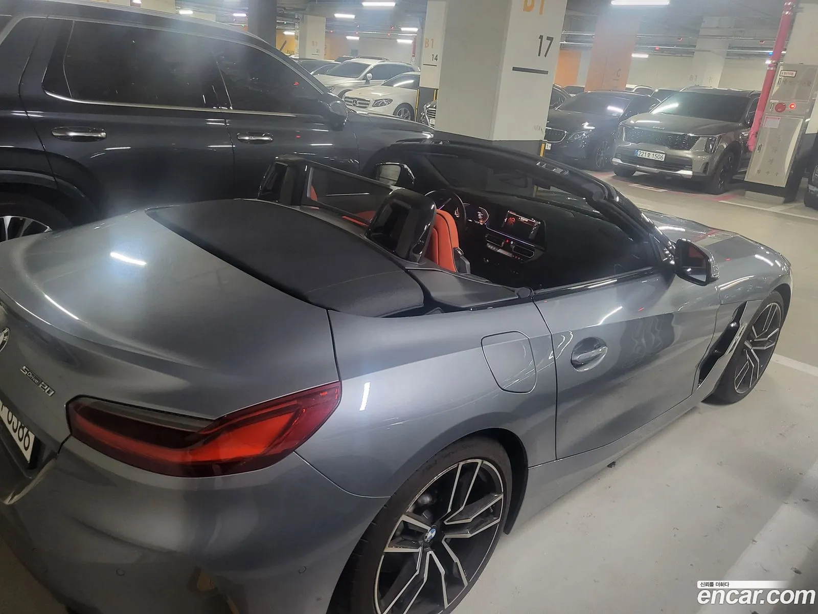 BMW Z4 2023 — 8