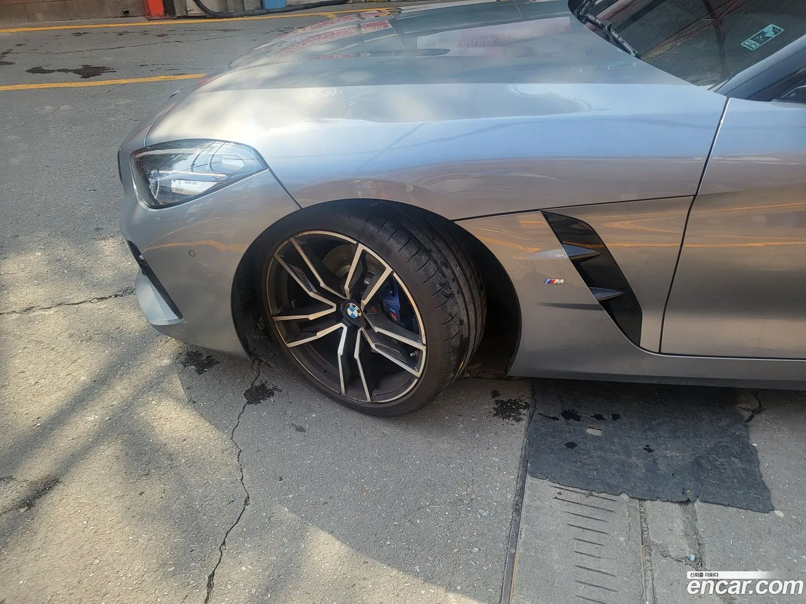 BMW Z4 2023 — 3