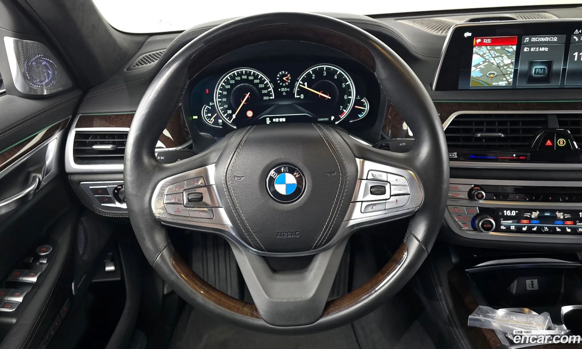 BMW 7 Series 2017 WBA7F2101HB005129 — 14