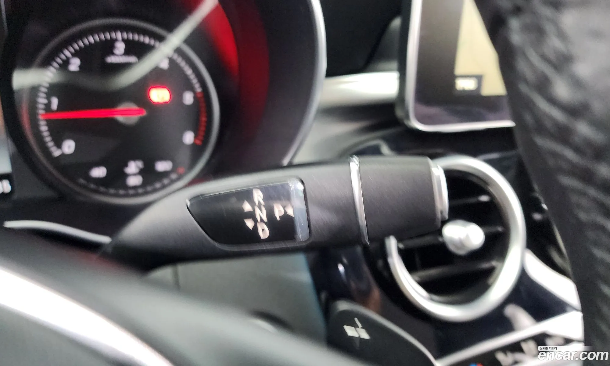 Mercedes-Benz C-Class W205 2018 — 9