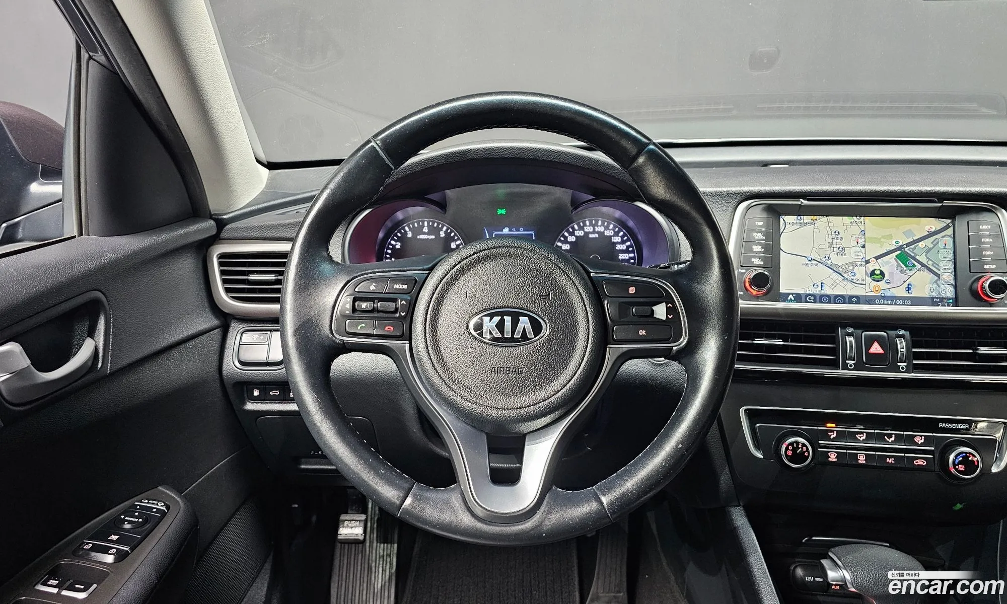 Kia K5 2017 — 18