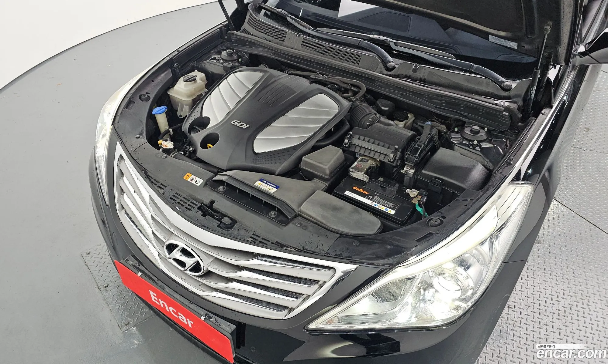 Hyundai Grandeur HG 2012 — 17