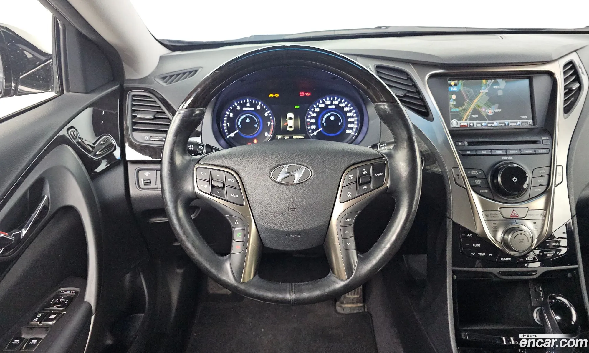 Hyundai Grandeur HG 2012 — 11