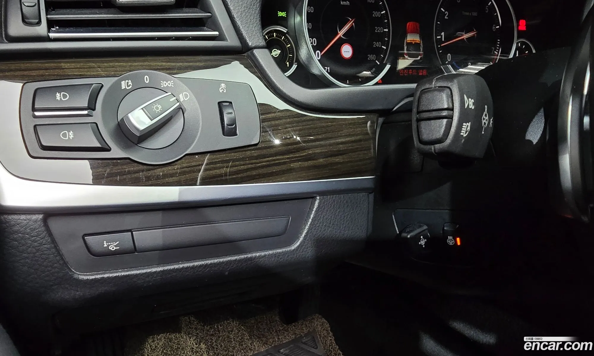 BMW 5 Series 2015 WBA5A7102FD816166 — 10