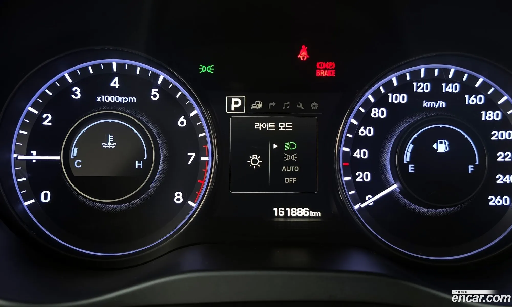 Hyundai Aslan 2015 — 7