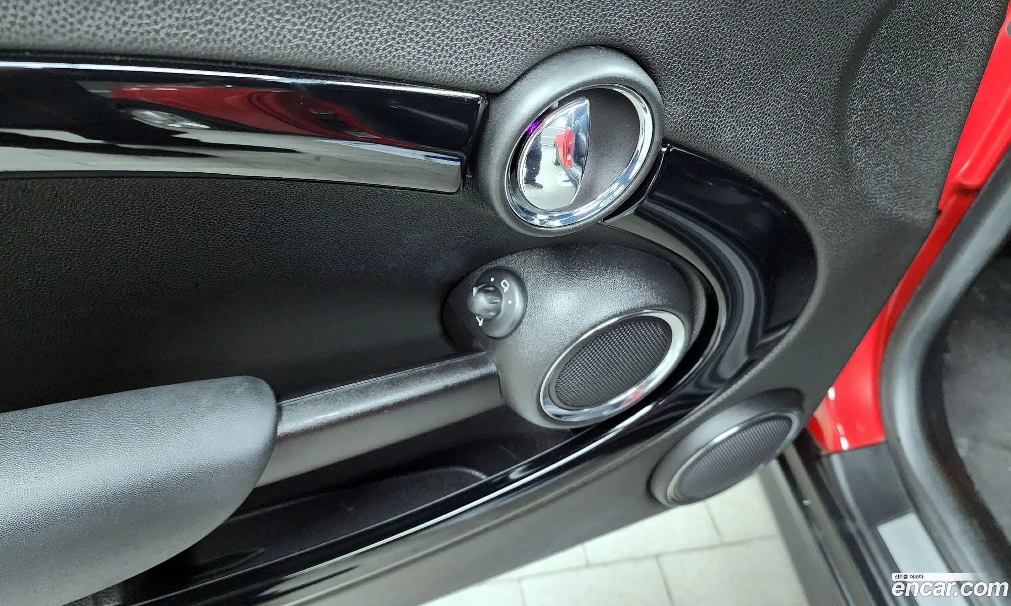 Mini Cooper Coupe 2012 WMWSX1107CT436692 — 4