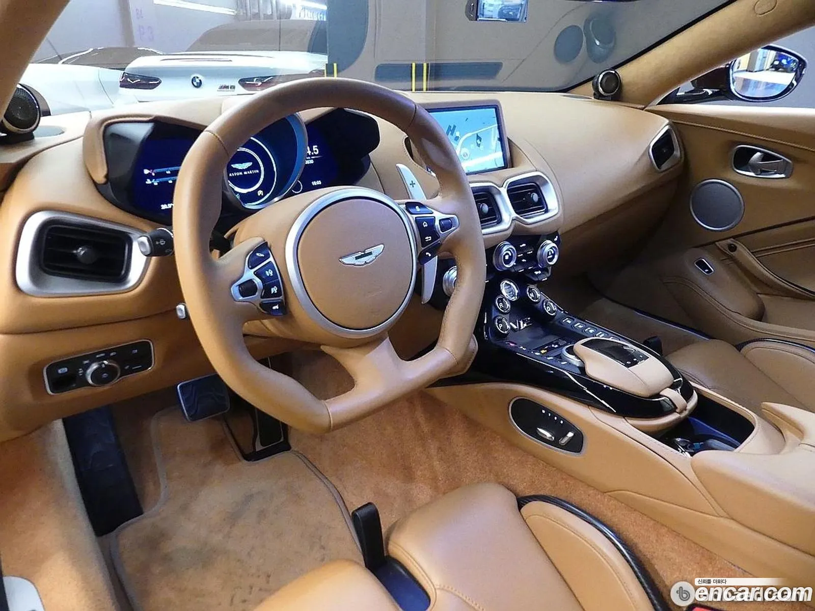 Aston Martin Vantage