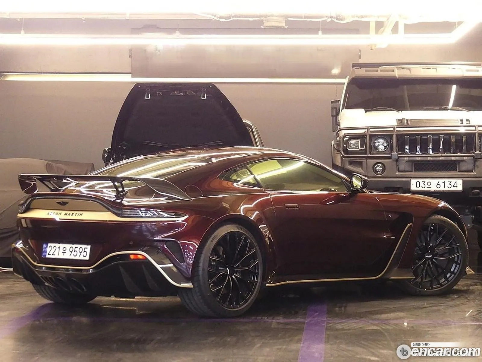 Aston Martin Vantage 2023 — 18