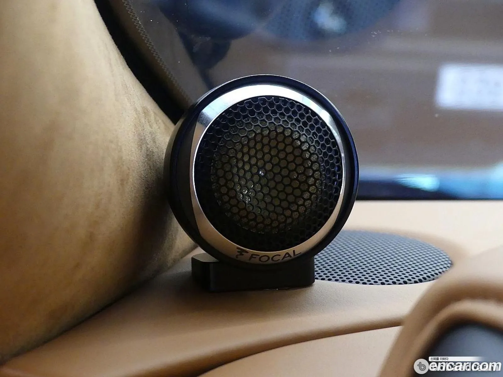 Aston Martin Vantage 2023 — 14