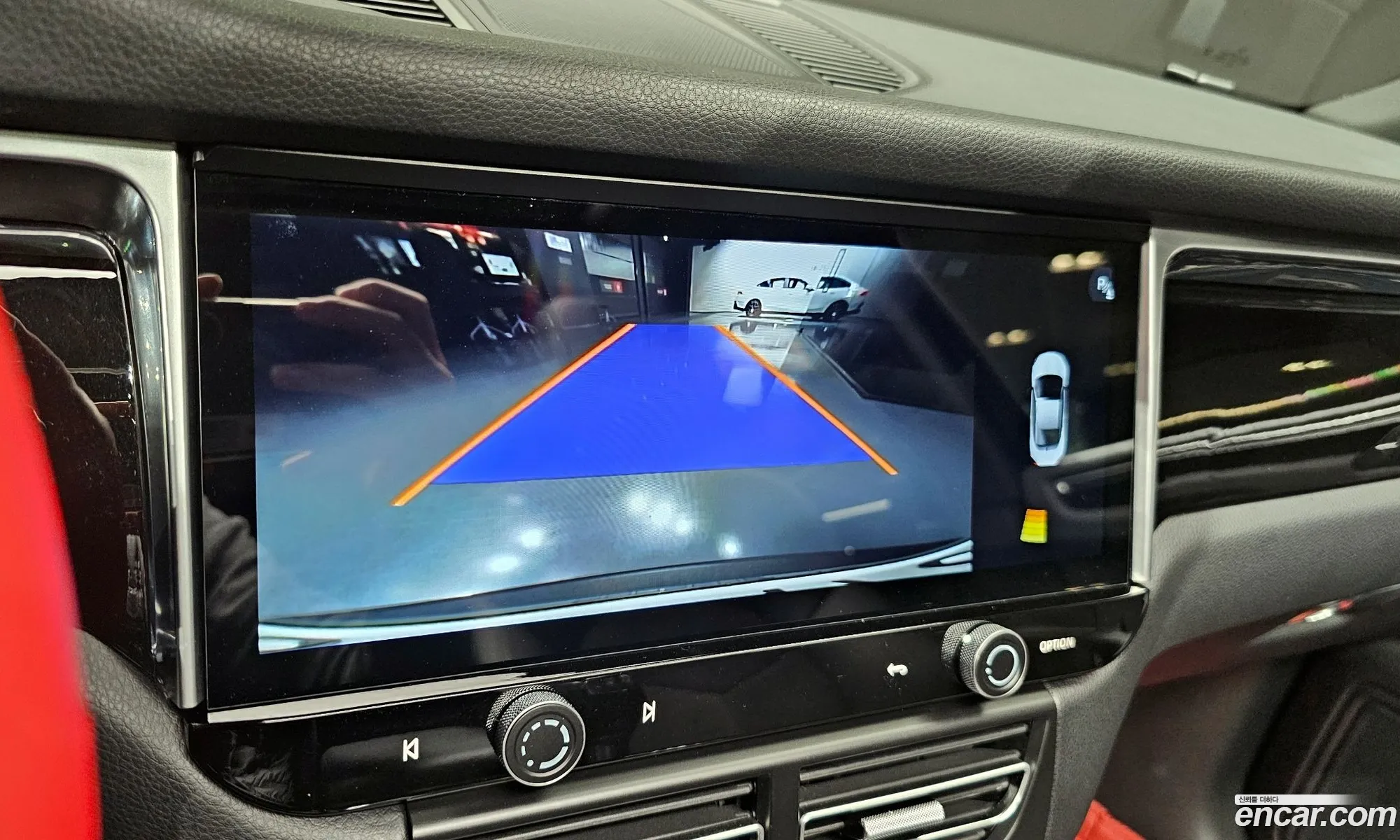 Porsche Macan 2014 WP1AD2955FLB76602 — 17