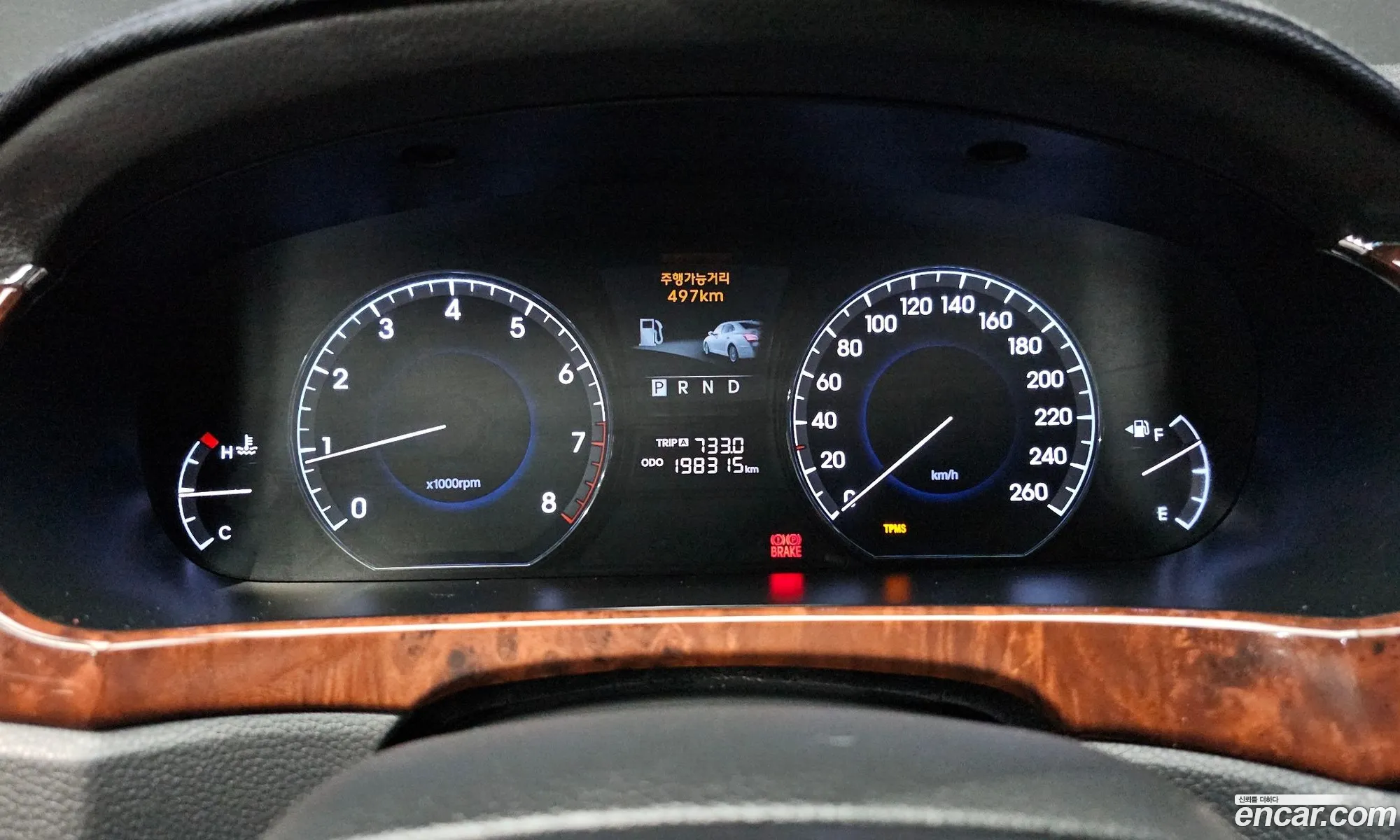Hyundai Equus 2009 — 11