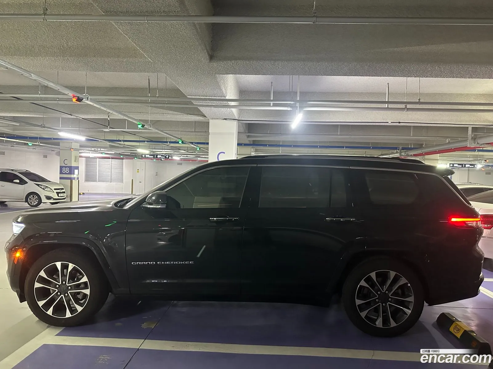 Jeep Grand Cherokee 2021 — 17