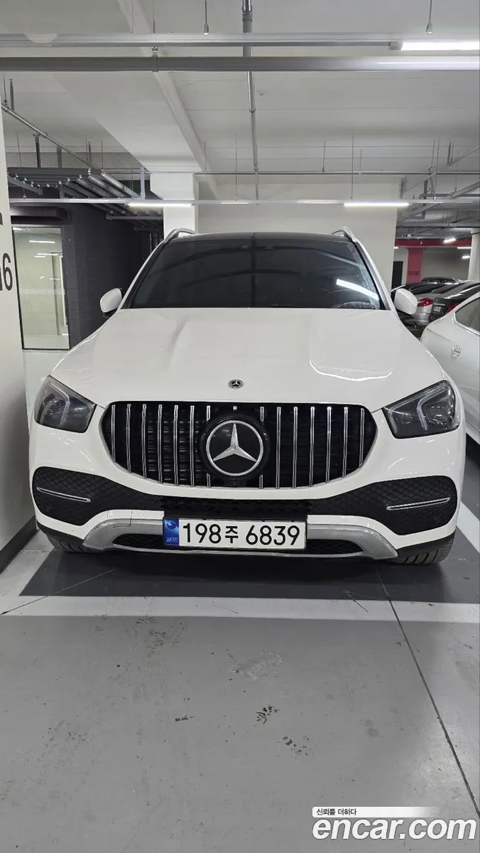 Mercedes-Benz GLE-Class W167 2023 — 12