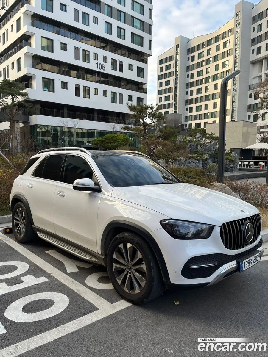 Mercedes-Benz GLE-Class W167 2023 — 3