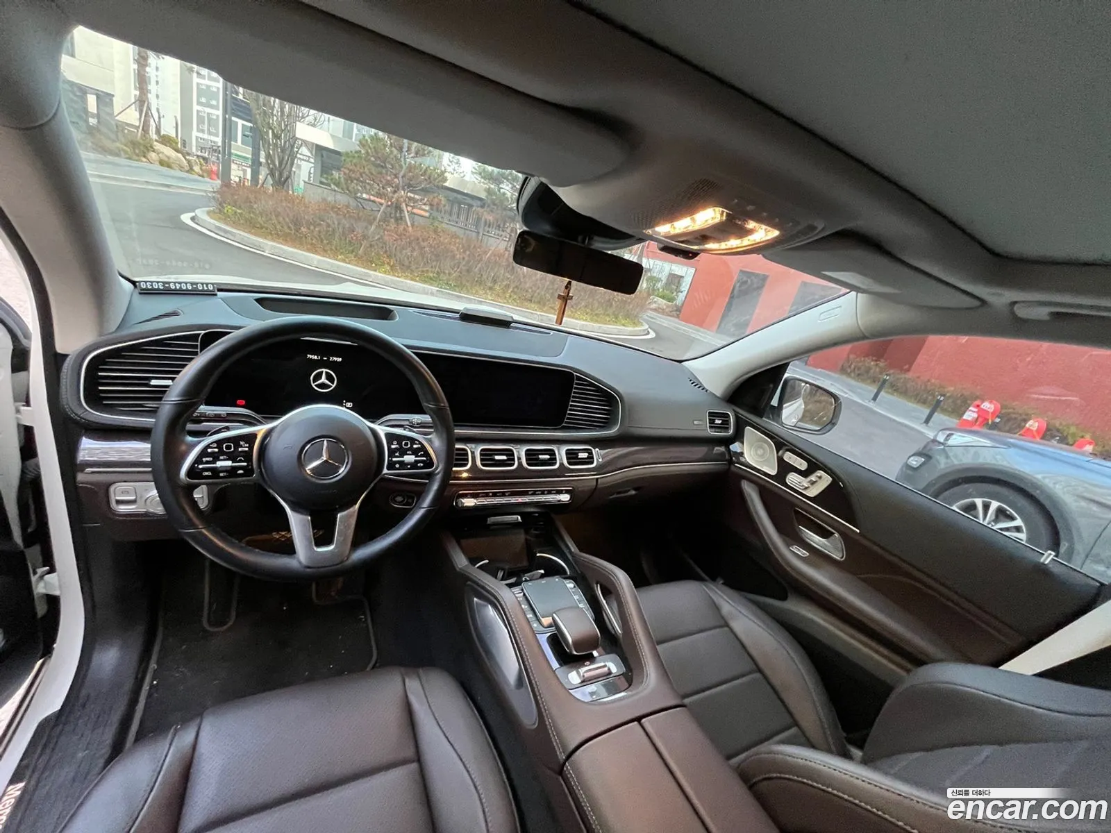 Mercedes-Benz GLE-Class W167 2023 — 13