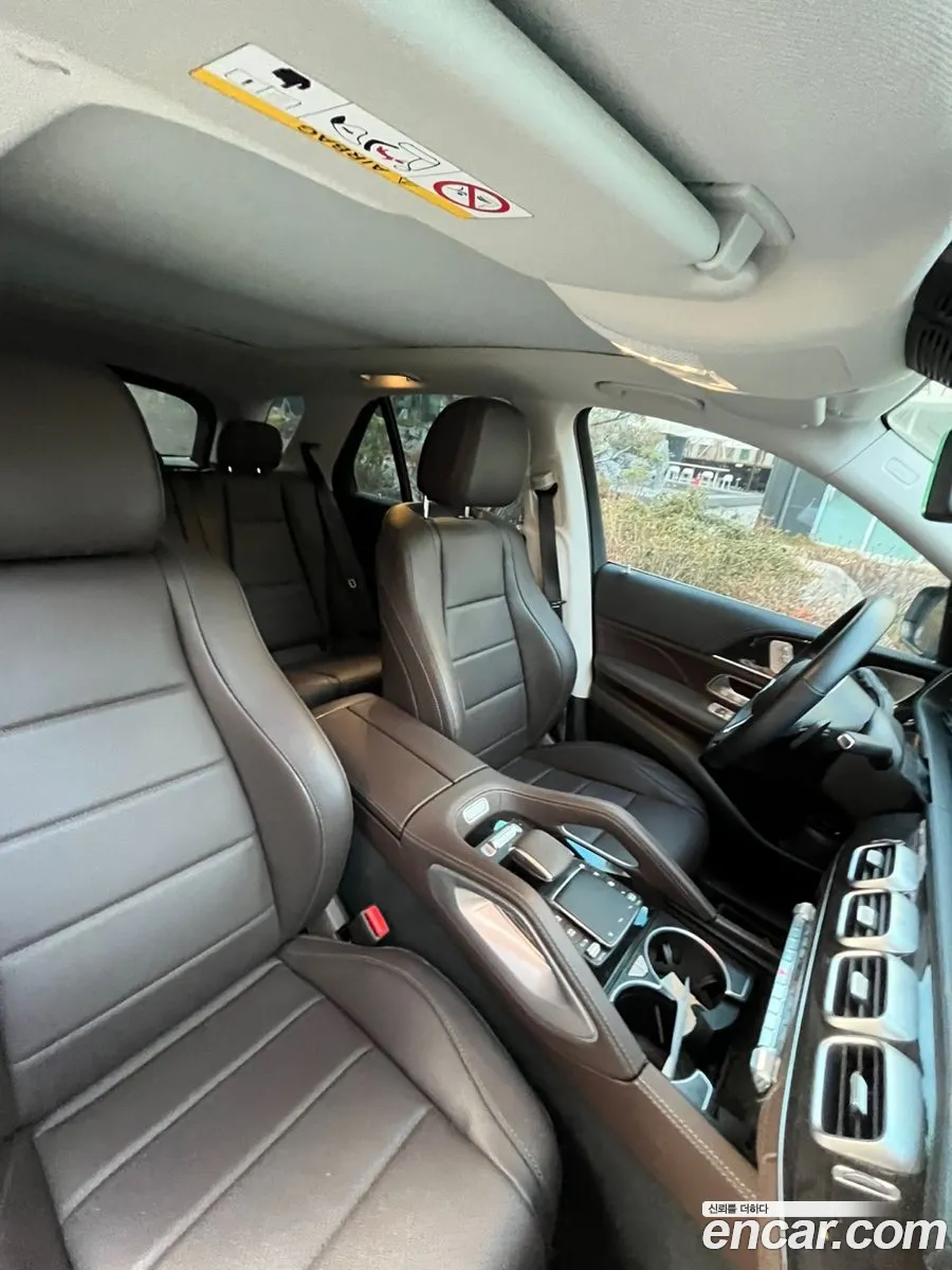 Mercedes-Benz GLE-Class W167 2023 — 10