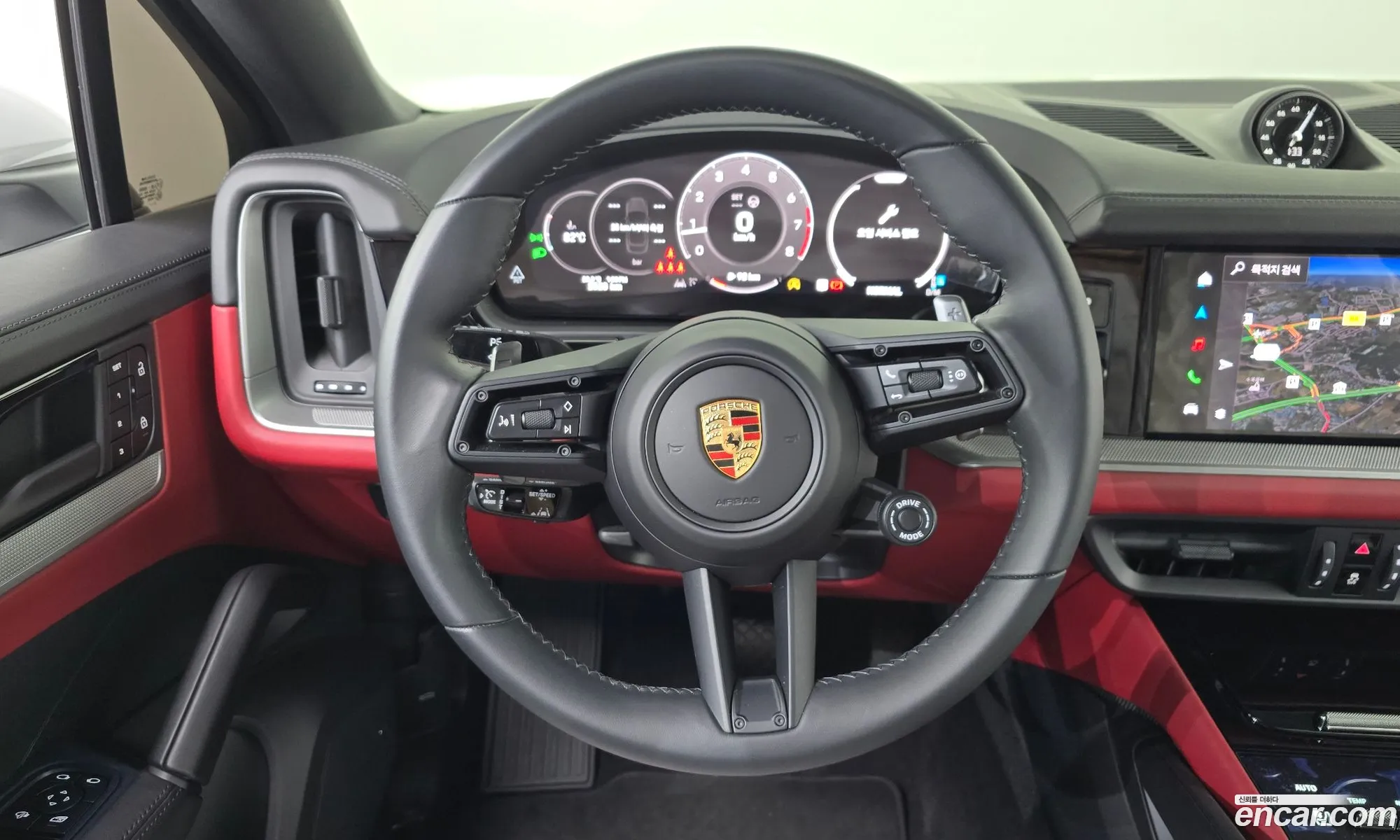 Porsche Cayenne 2024 WP1BA29YXRDA60138 — 3