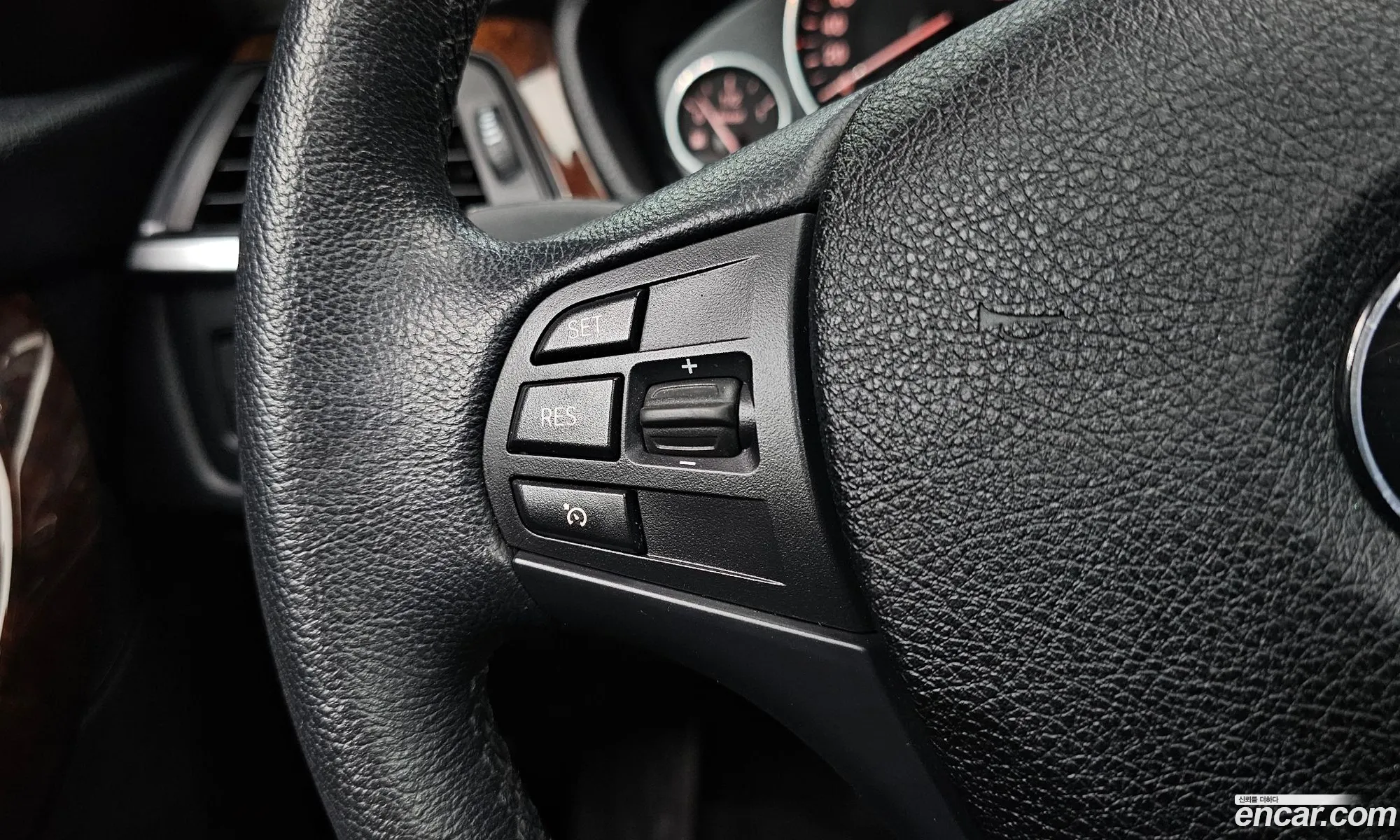 BMW 3 Series 2013 WBA3D3102EF894330 — 5