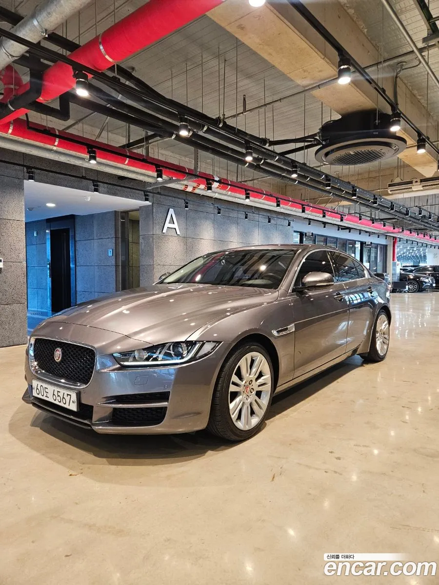 Jaguar XE 2016 — 4