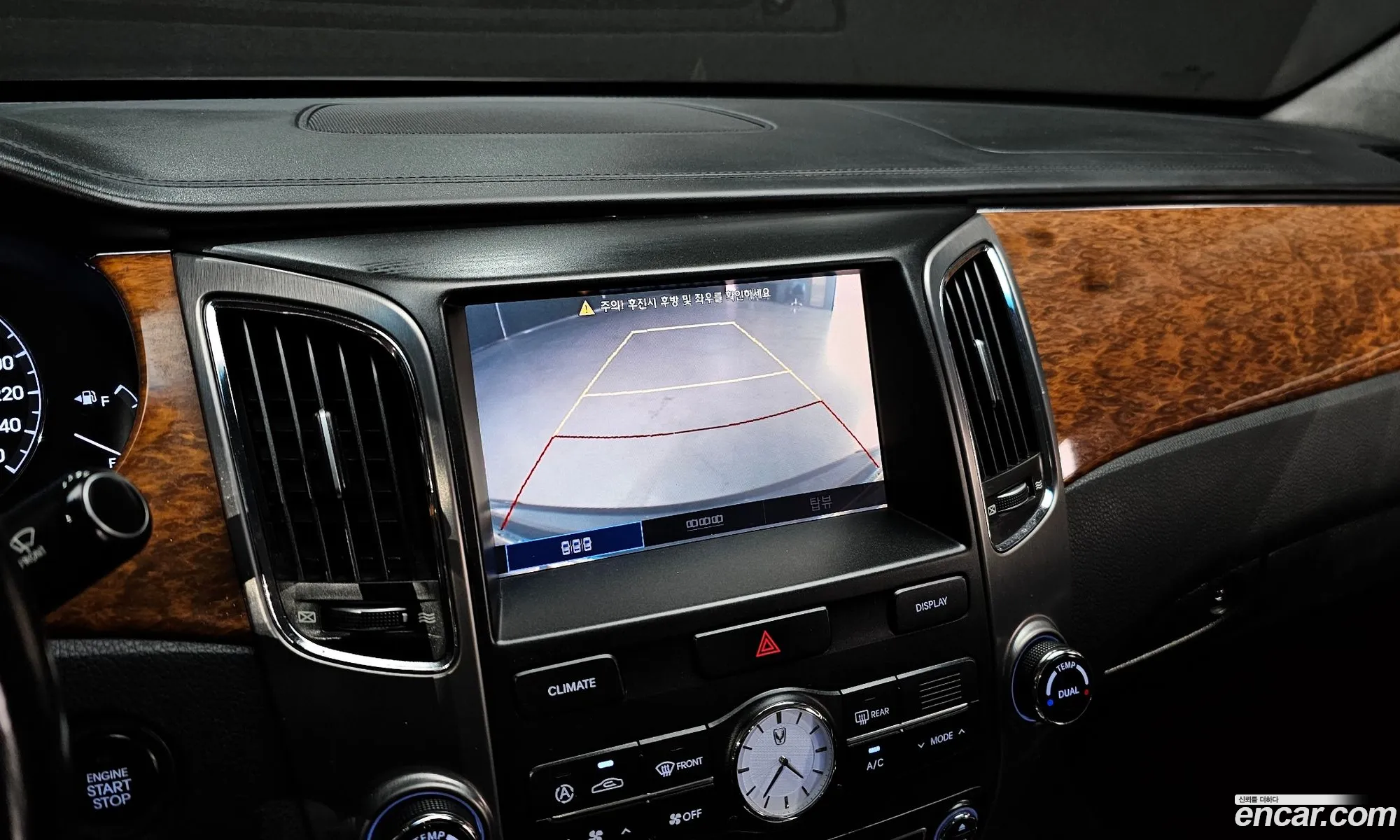 Hyundai Equus 2009 — 10