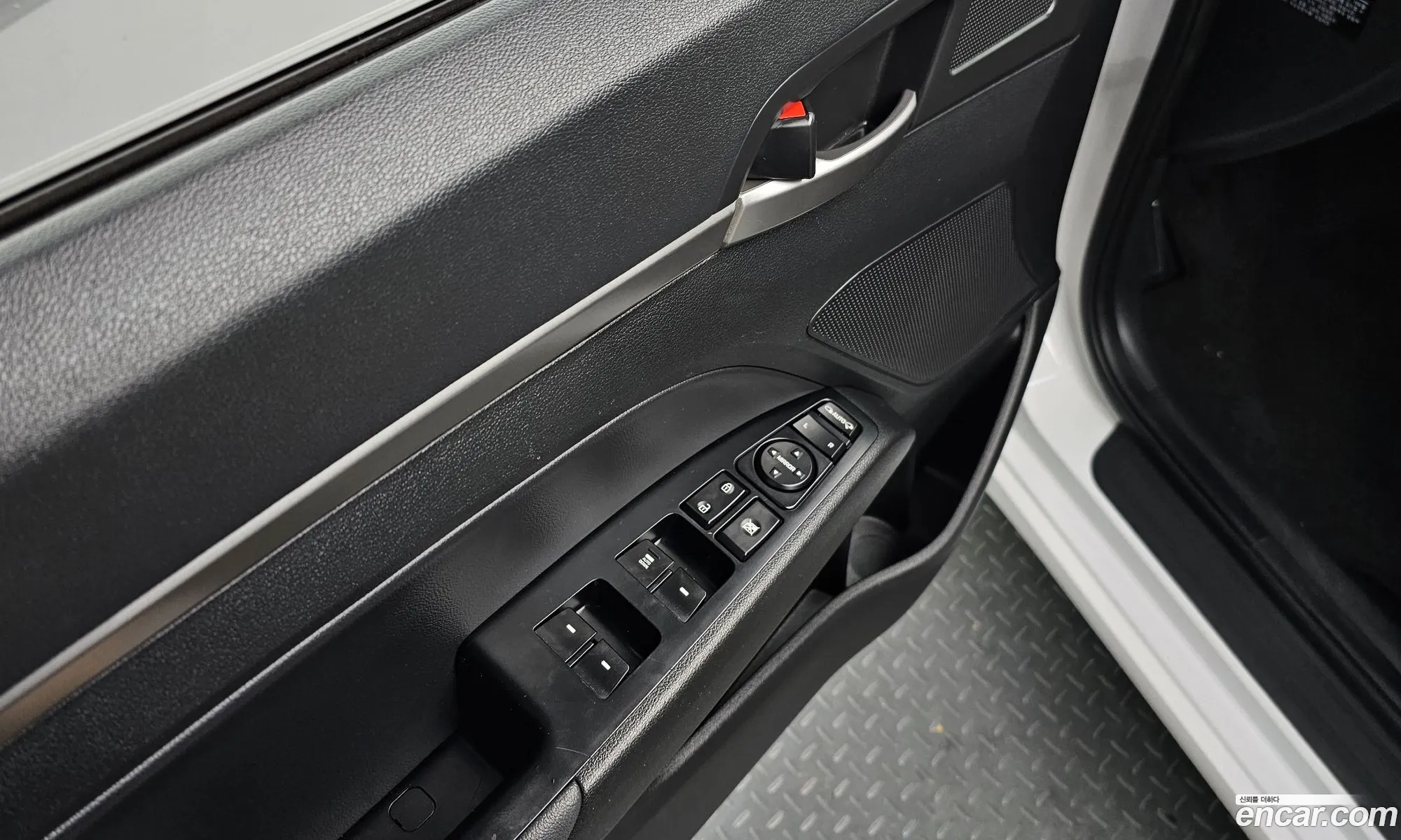 Hyundai Elantra AD 2015 — 4