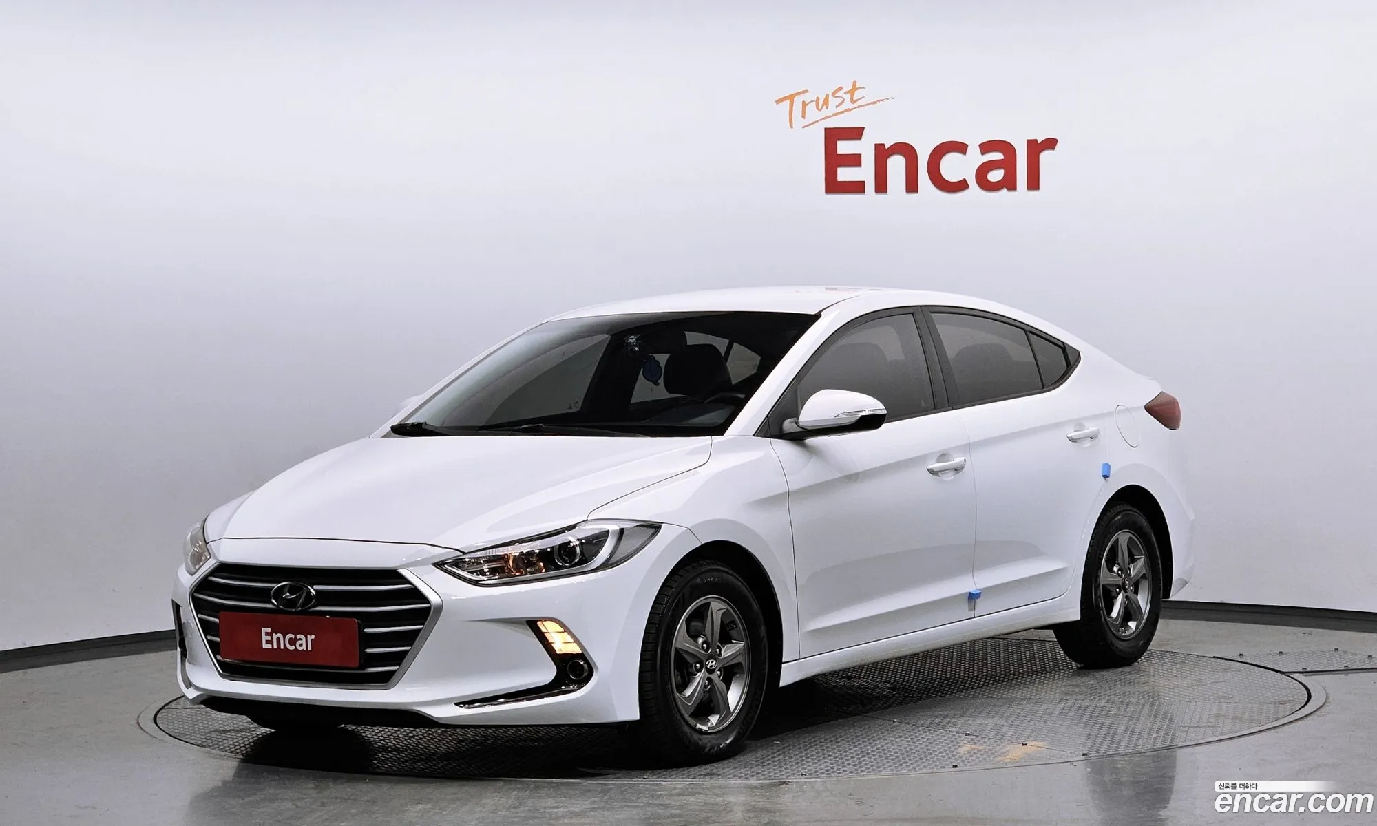 Hyundai Elantra AD 2015 — 5