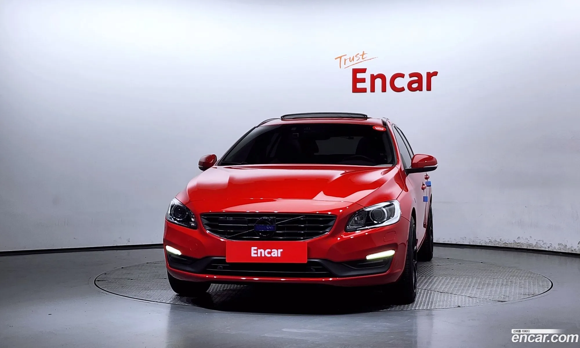Volvo V60 2018 YV1FW79B0J2397821 — 14