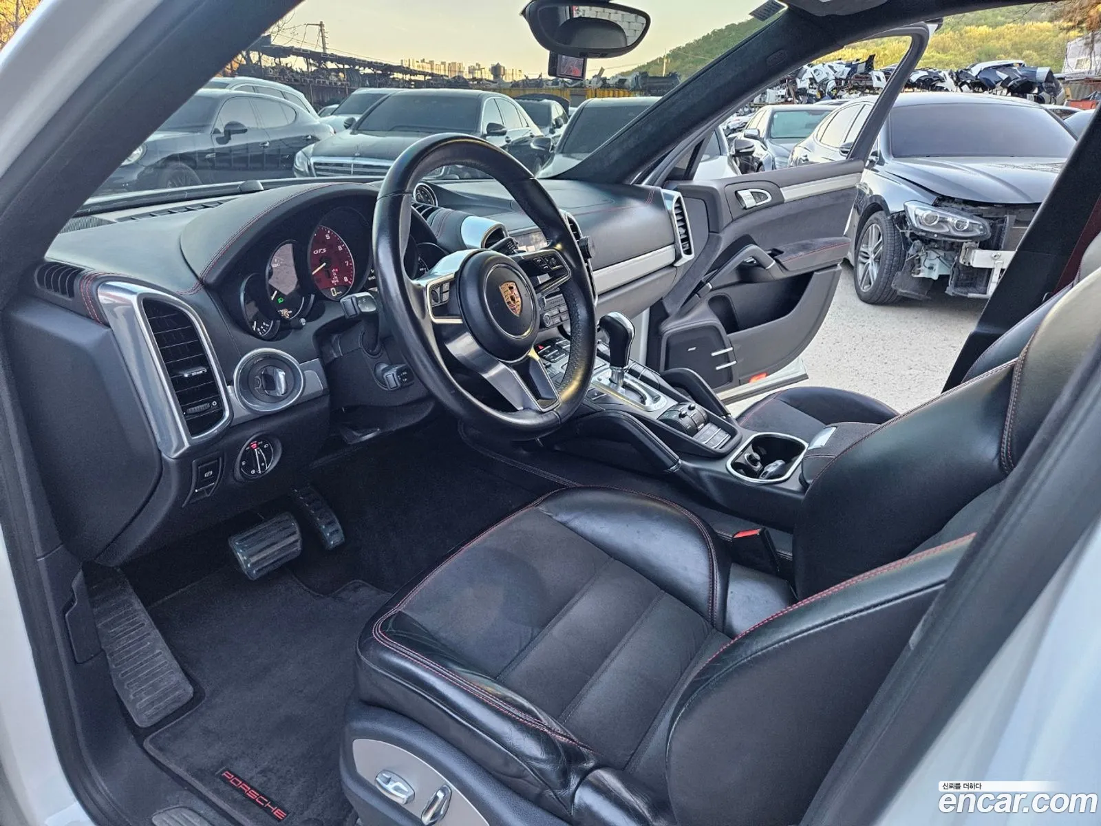 Porsche Cayenne 2018 — 20