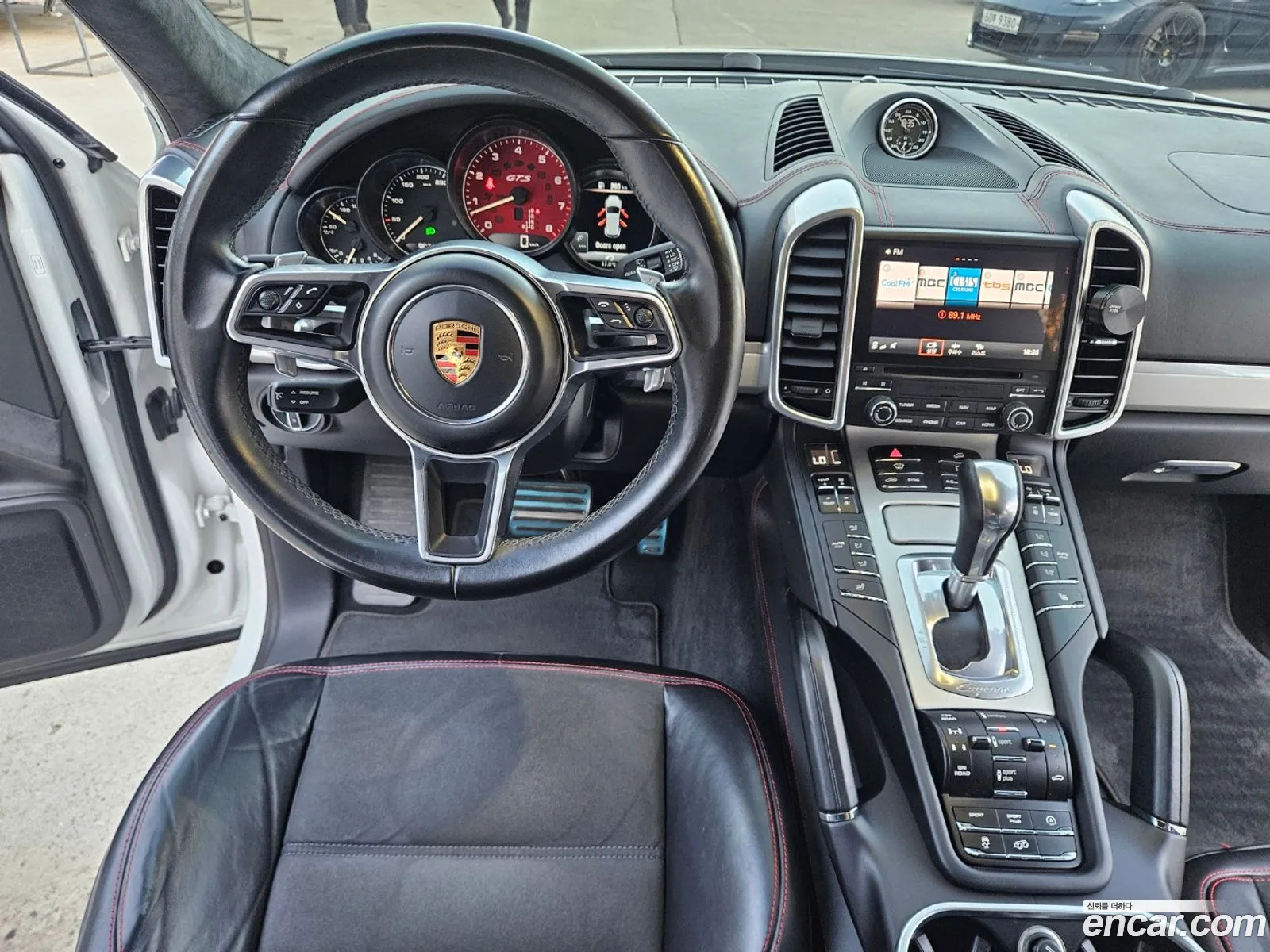 Porsche Cayenne 2018 — 3