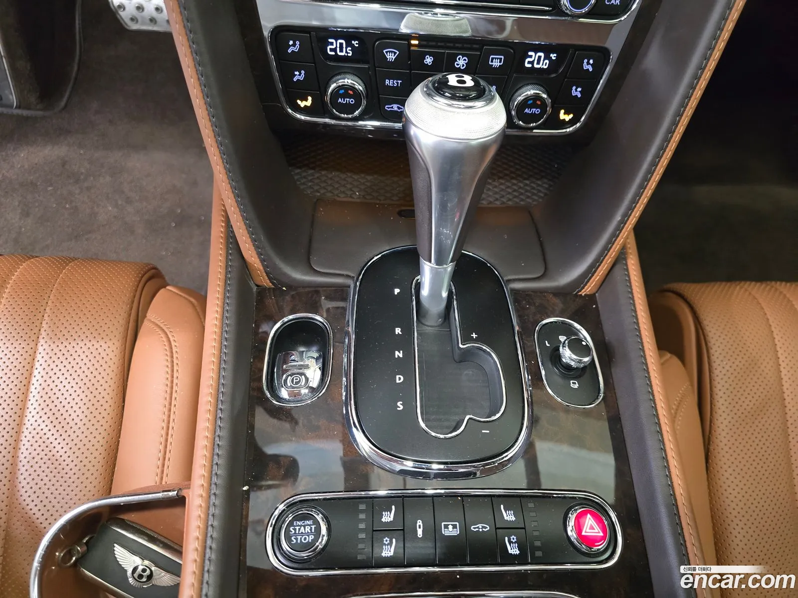 Bentley Flying Spur 2018 — 17