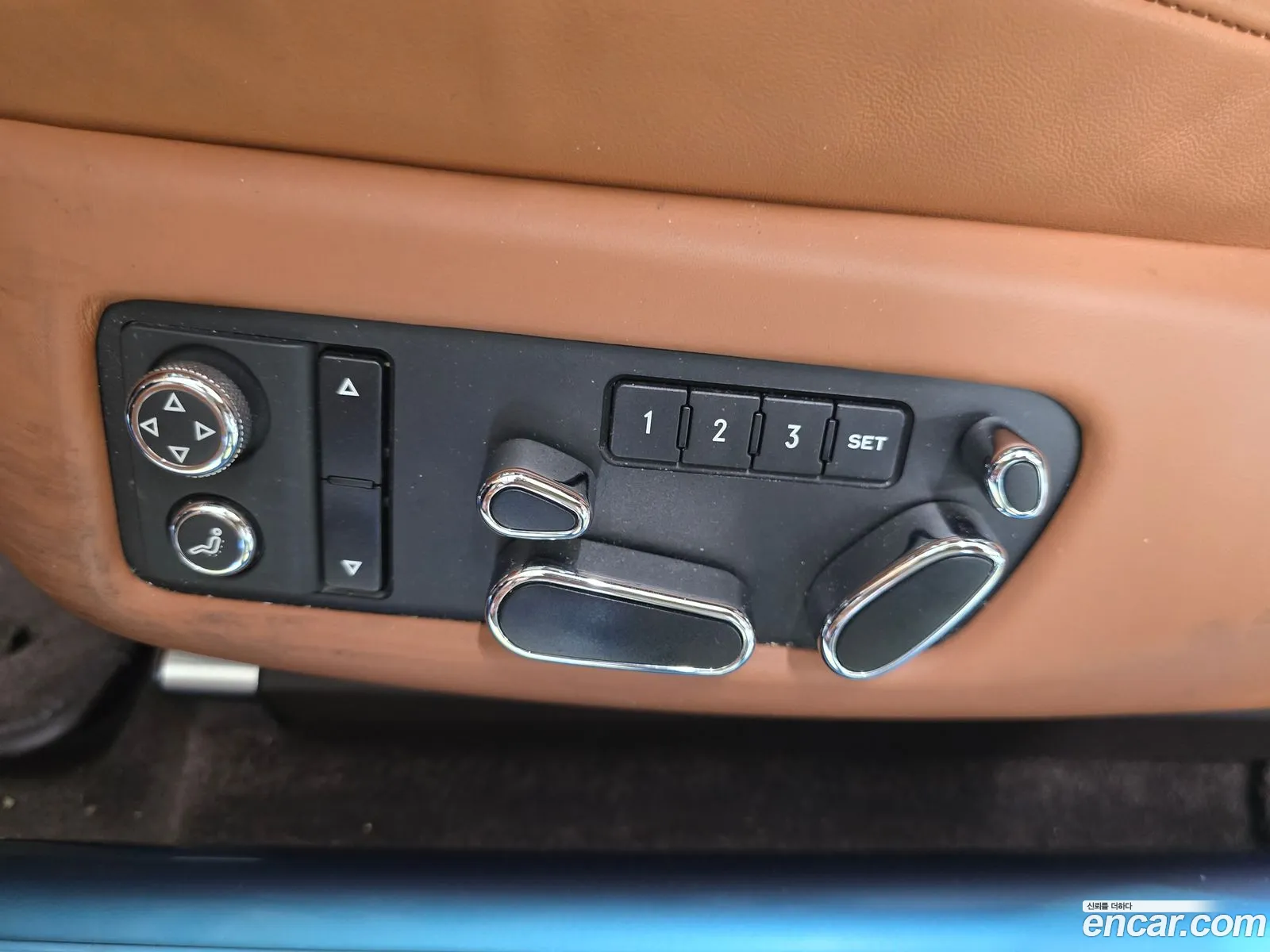 Bentley Flying Spur 2018 — 9