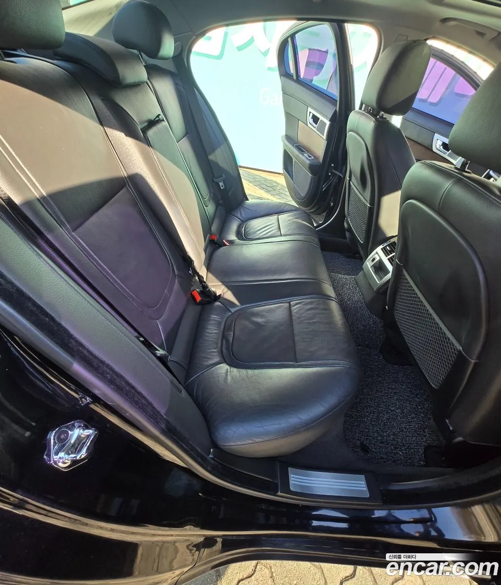 Jaguar XF 2015 — 6