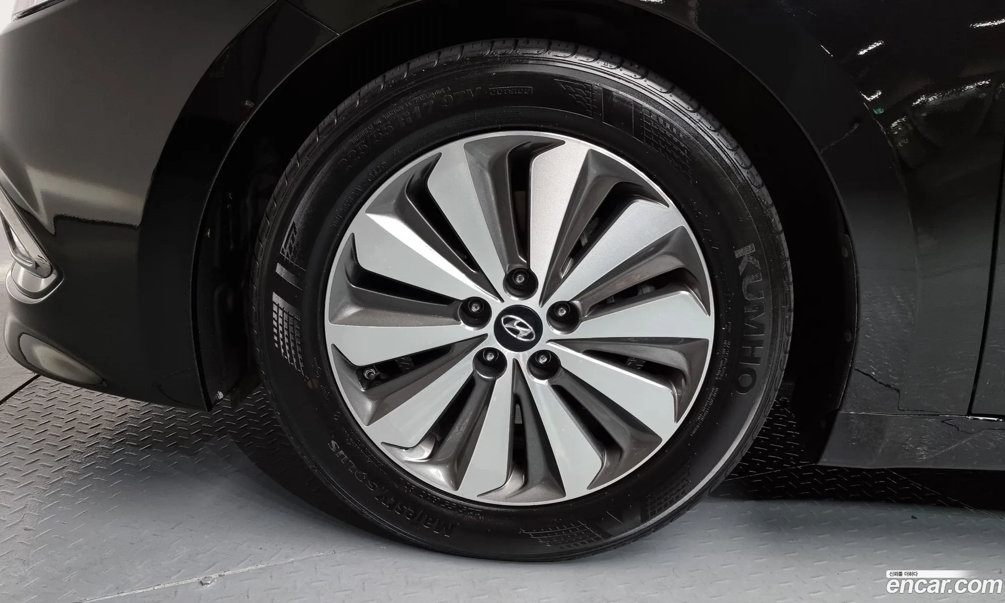 Hyundai Grandeur HG Hybrid 2015 — 16