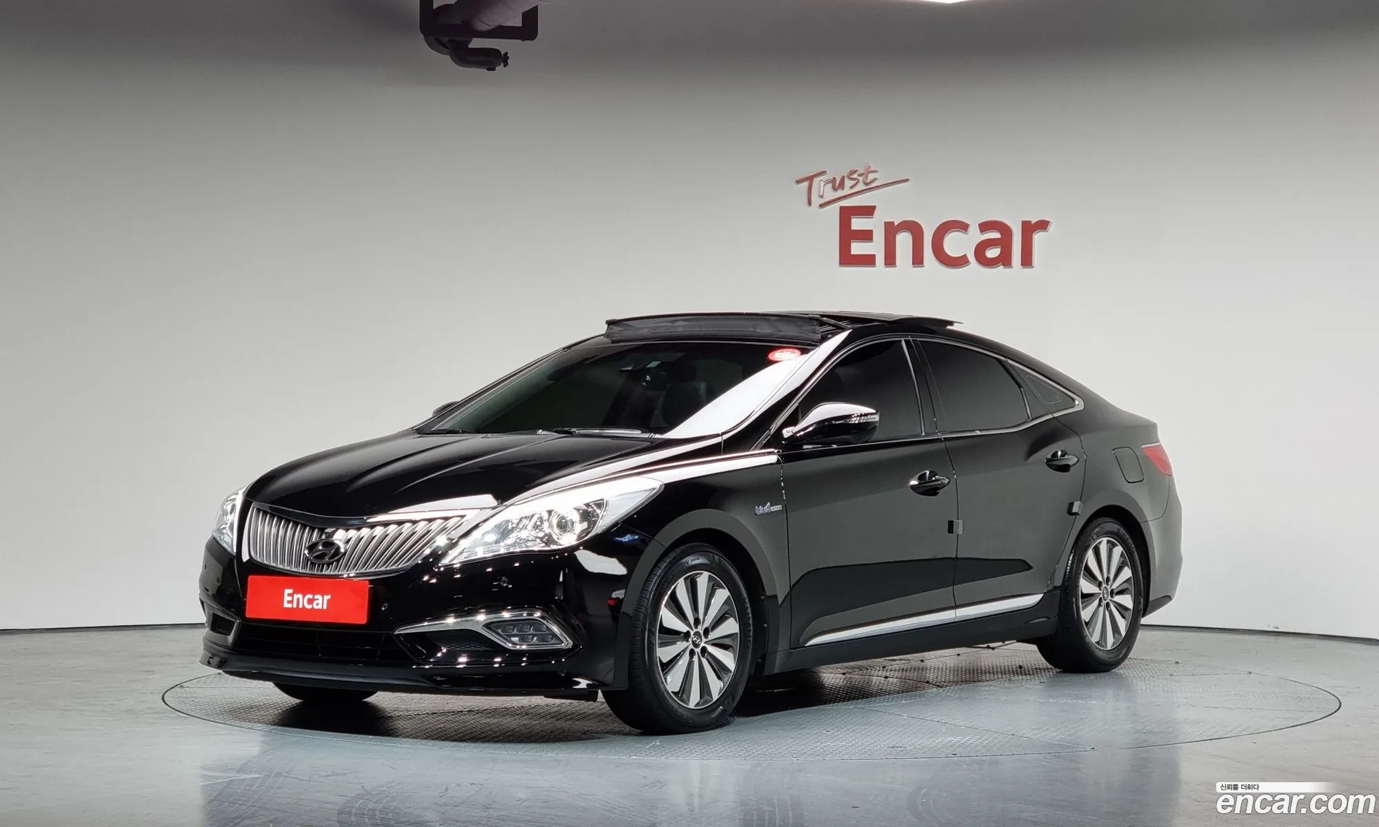 Hyundai Grandeur HG Hybrid 2015 — 18