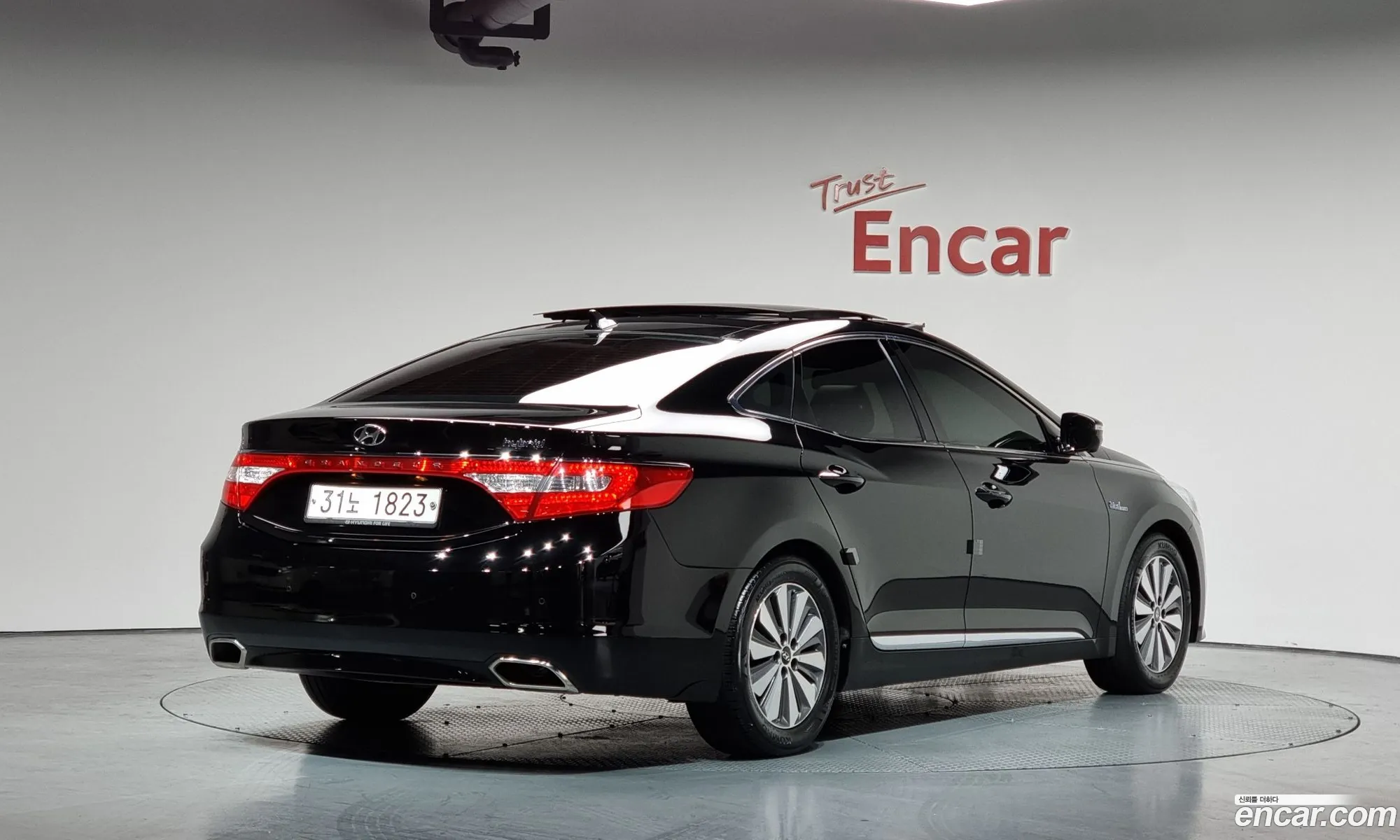 Hyundai Grandeur HG Hybrid 2015 — 6